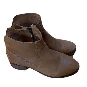 Lucky Brand Tan Leather Booties